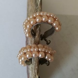 Pearl Screw On Earrings Vintage